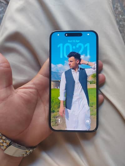 I phone 15 pro max jv