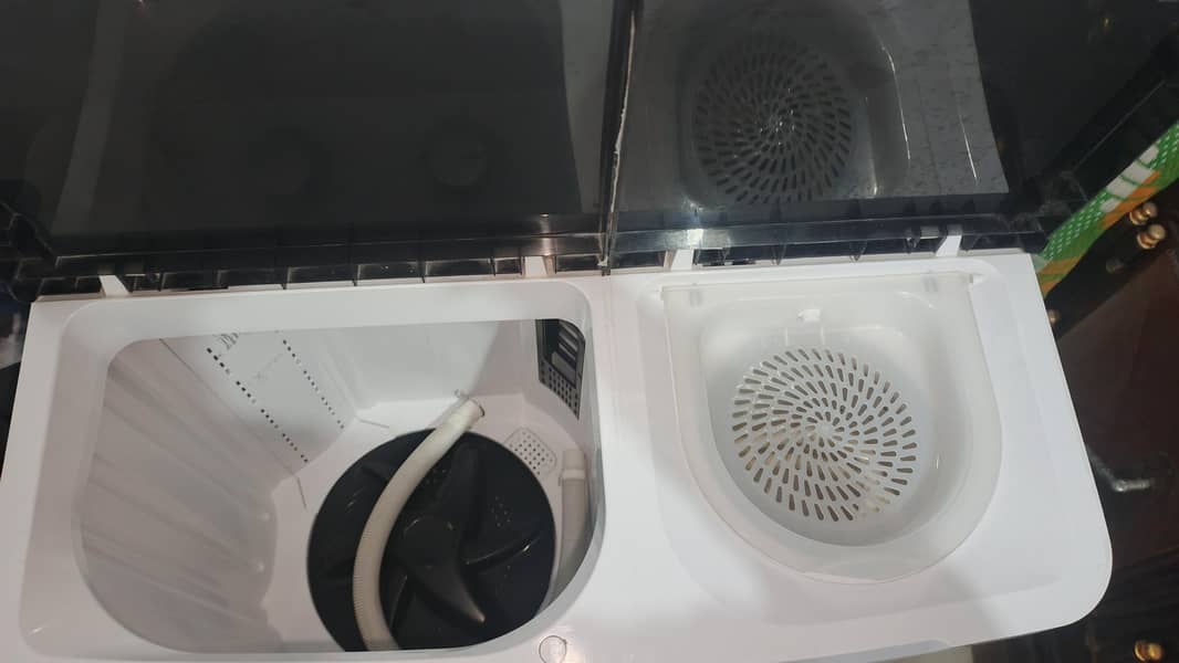 جس نے لینی ہے واٹس ایپ پر رابطہ کریں یہ میرا نیچے نمبر ہے 30 ہزار لاسٹ 1