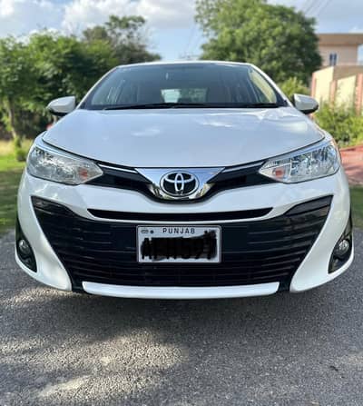 Toyota Yaris Ativ CVT 1.3