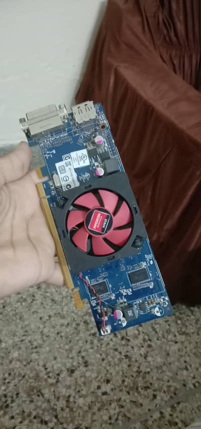 Amd hd 7000 series graphic card (urgent sale)