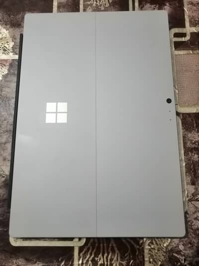 Microsoft Surface Pro 5 I7 7th Generation 16Gb Ram 512GB SSD