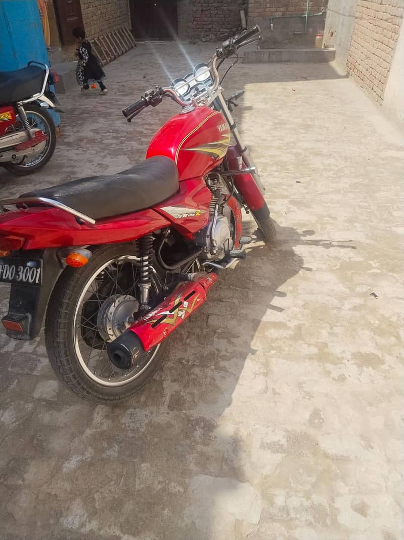 بھائی صاف ستھری ہے 0