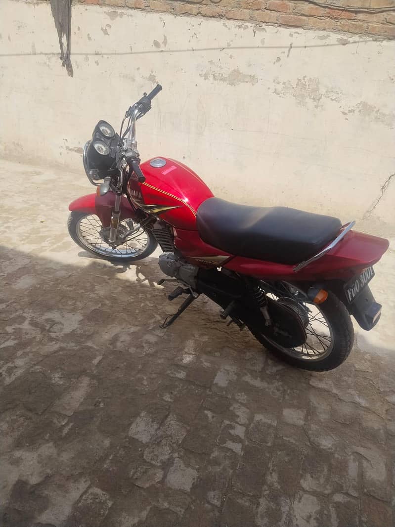 بھائی صاف ستھری ہے 2