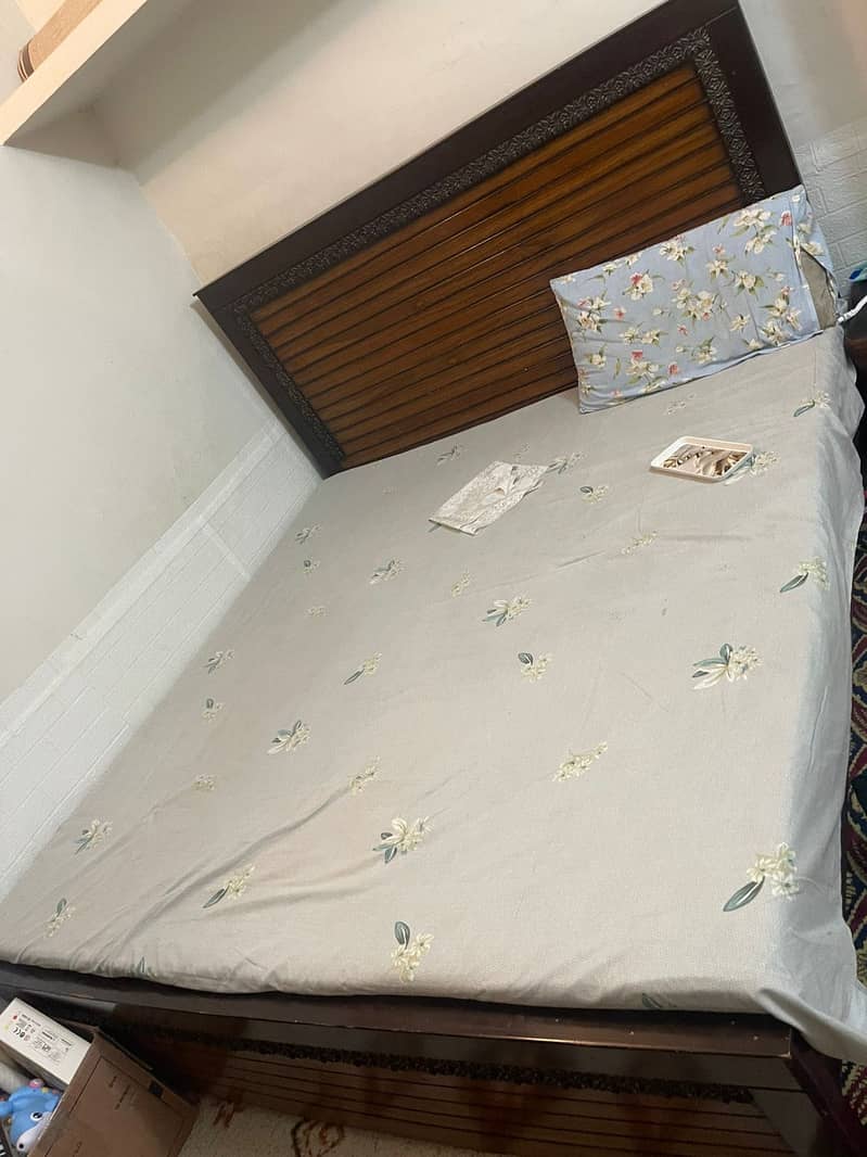 Double bed+Dressing table 5