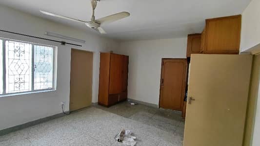 30x70 Sun Fcace House available For sale