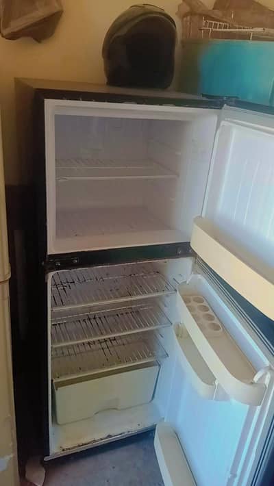 orient frige and good condition