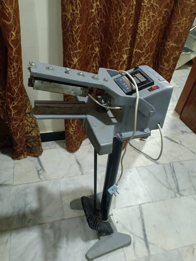 packing machine or razor 