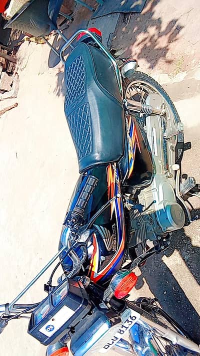 Honda 125 Mera nam pr hai  2018 model hai 21 register ha