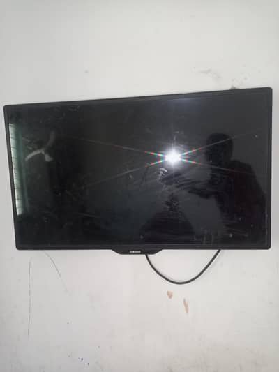 Samsung 32 inch smart led penal broken