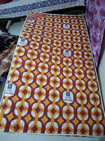 Master Molty Commander Single Bed- Excellent Condition-5 Years WA Left