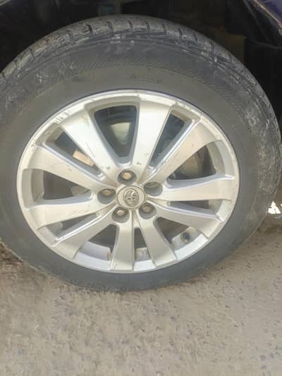 Car Alloy rim Good conditions size 16
