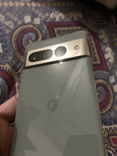 Google pixel 7 pro (new condition 100% original)