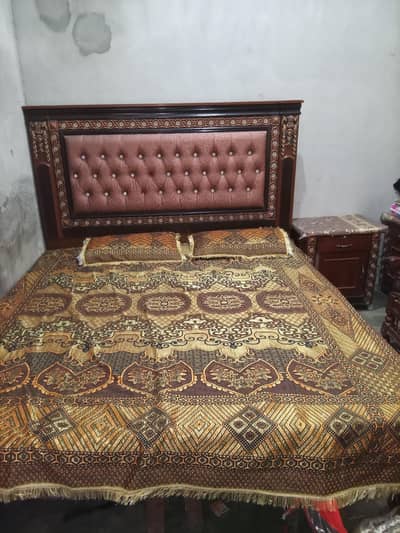 room furniture For sale half payment