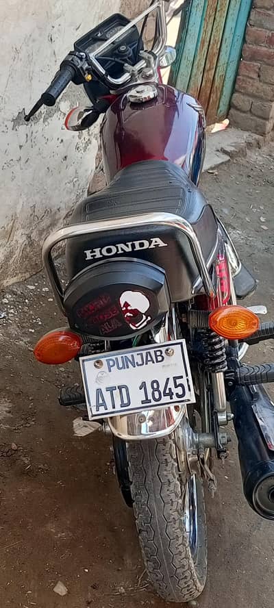 sale out honda 125 10 by 10 condision