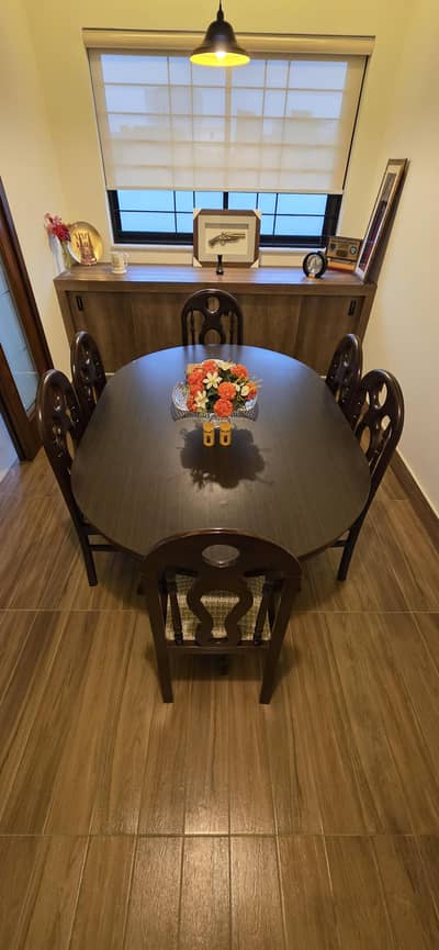 6 Seater Dining Table