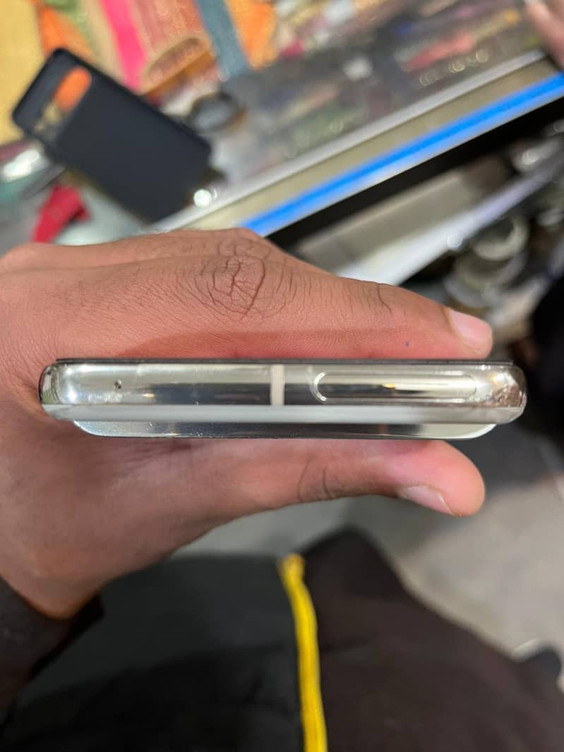 Google Pixel 8 Pro 1