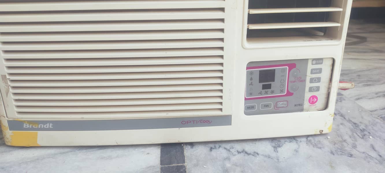 remote control touch panel Opti cool system 2