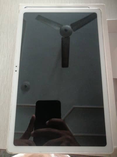 Samsung Tablets 3/32 with Box