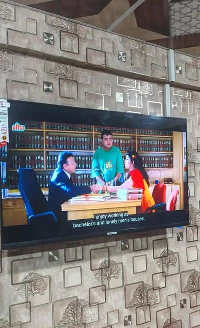 Smartix Android 4/32GB smart LED Tv 43"inches