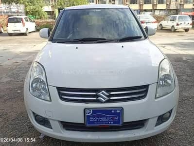 Suzuki Swift DLX 1.3 2015