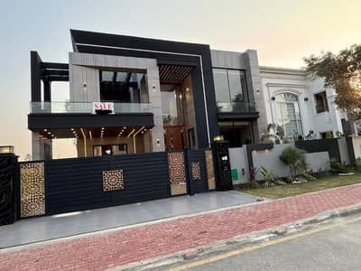 1 KANAL ULTRA LUXURY HOUSE FOR SALE IN OVERSEAS B BAHRIA TOWN LAHORE