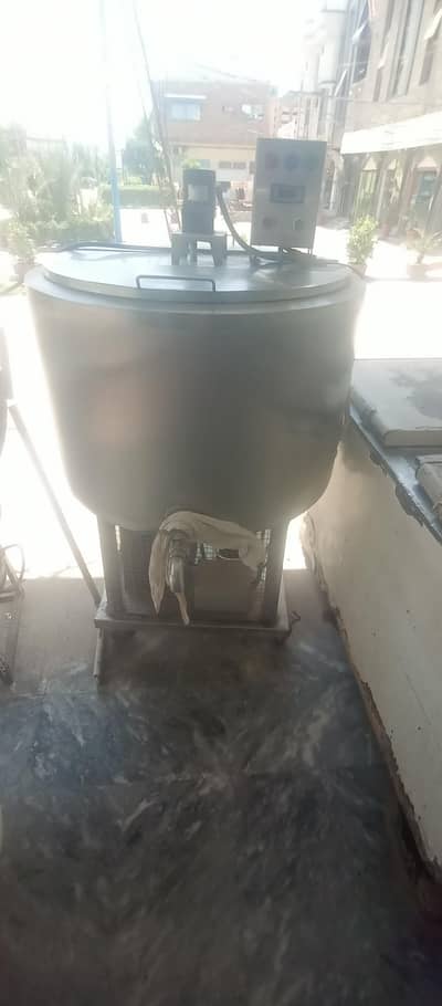 milk chiller