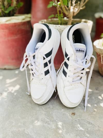  100% Original Adidas Shoes – Premium Condition | UK 8