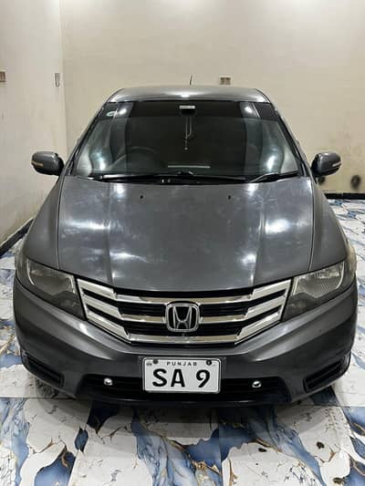 Honda city 2010 new tyres and welll maintain.