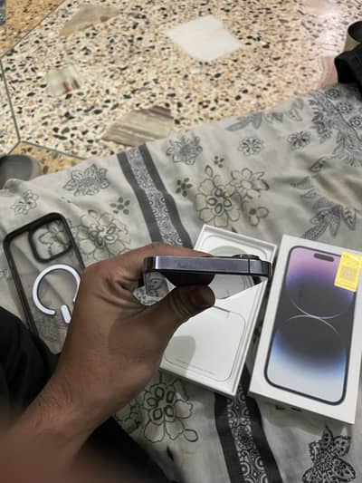 Iphone 14 pro approved 128 gb