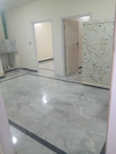 Flat for rent khnapul near Rawal hospital