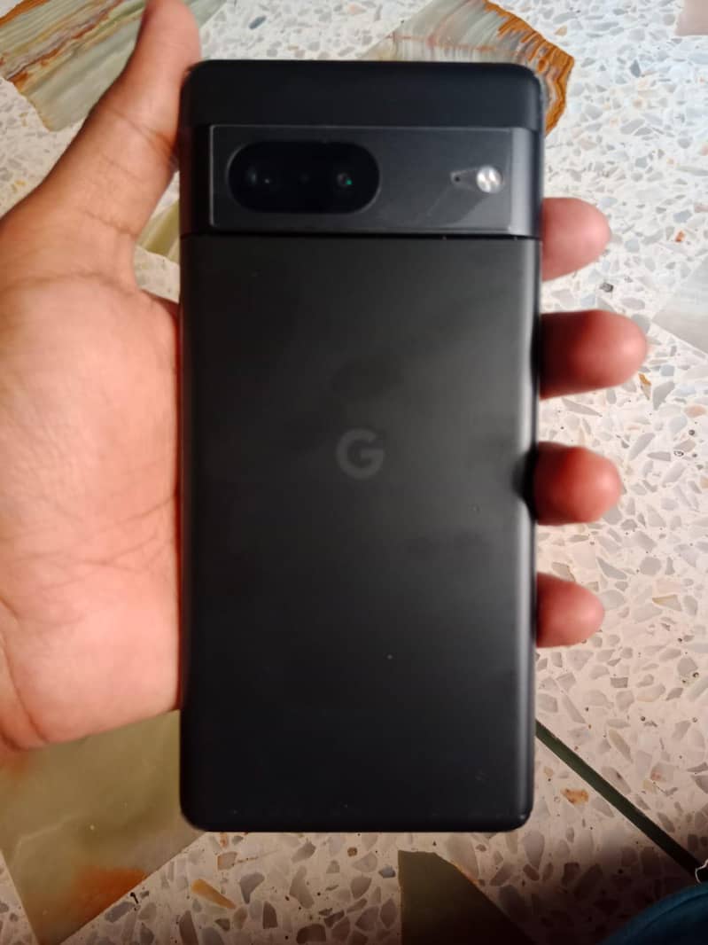 PIXEL 7 0