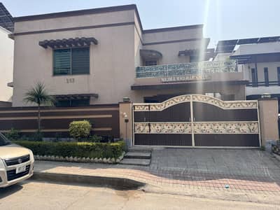 Four Unit House Owner Made House For Sale