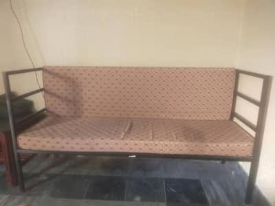 steel ka sofa
