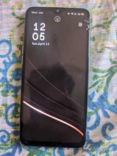 OPPO Reno z only phone  contact only on watsapp 03339512938