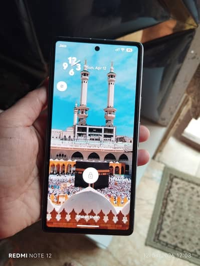 Google pixel 7a  in very good condition 10/10