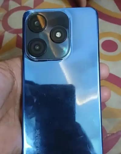 Tecno sprak 10 6.128