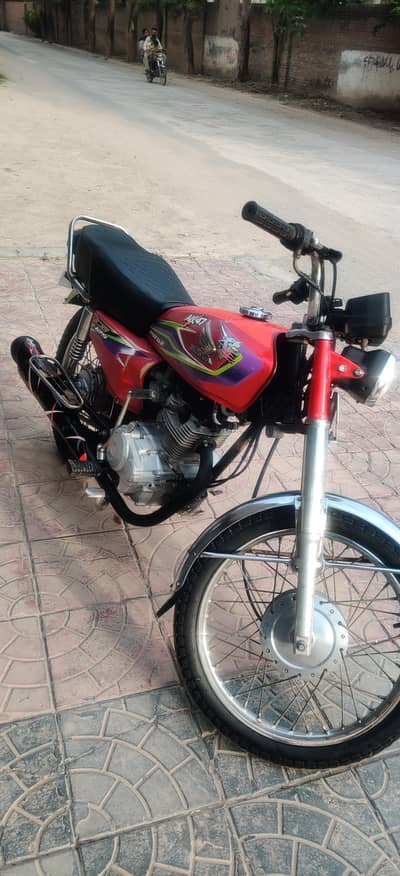 Honda 125. Model 2017 all documents clear ha
