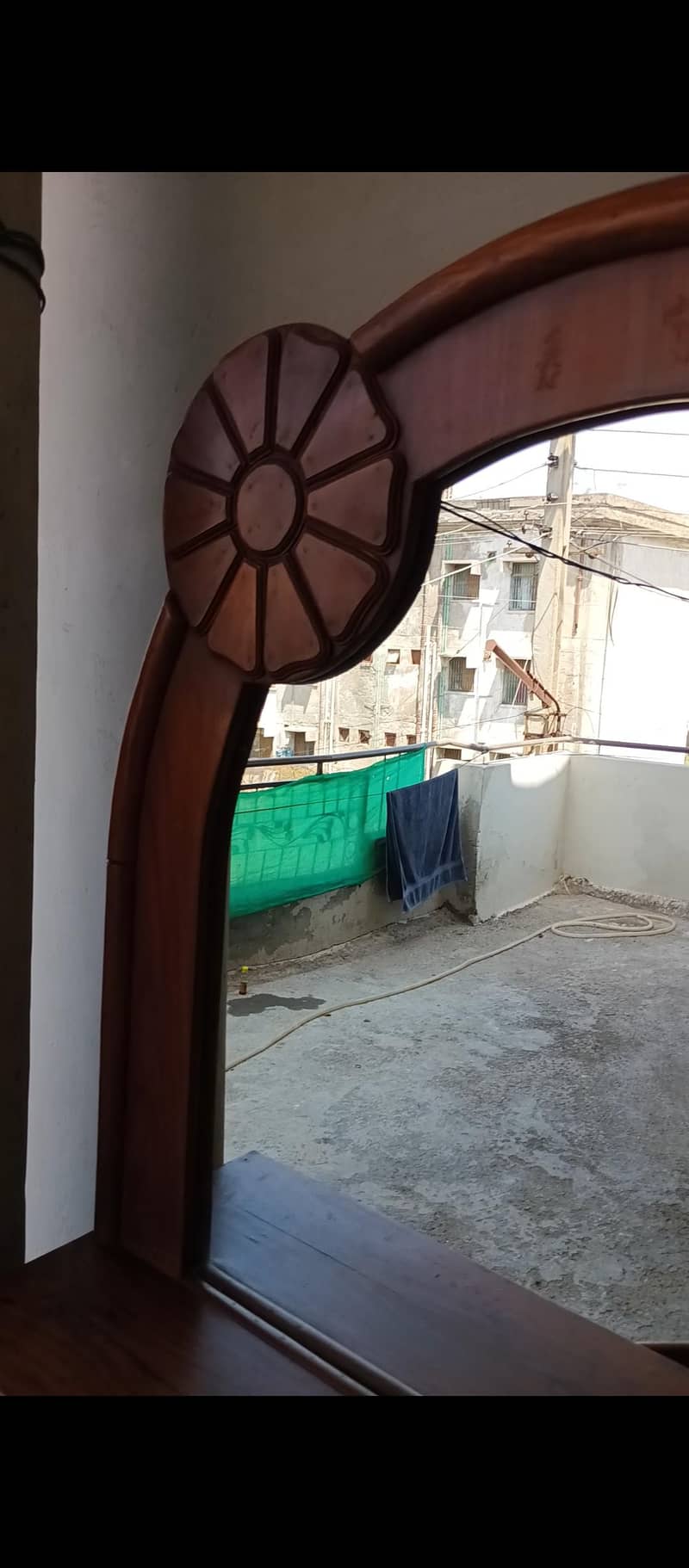 DRESSING TABLE . . . . 2