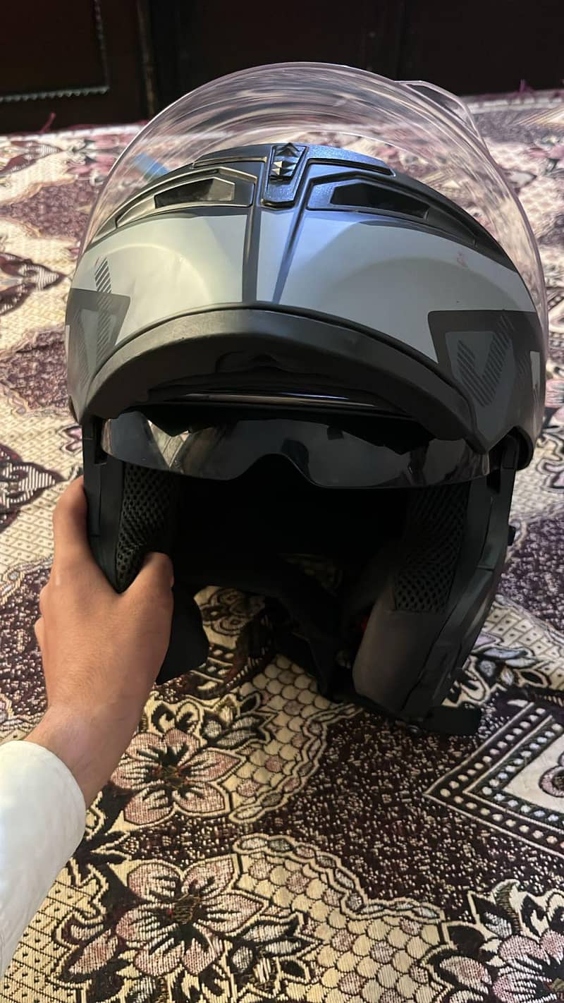 Helmet 2