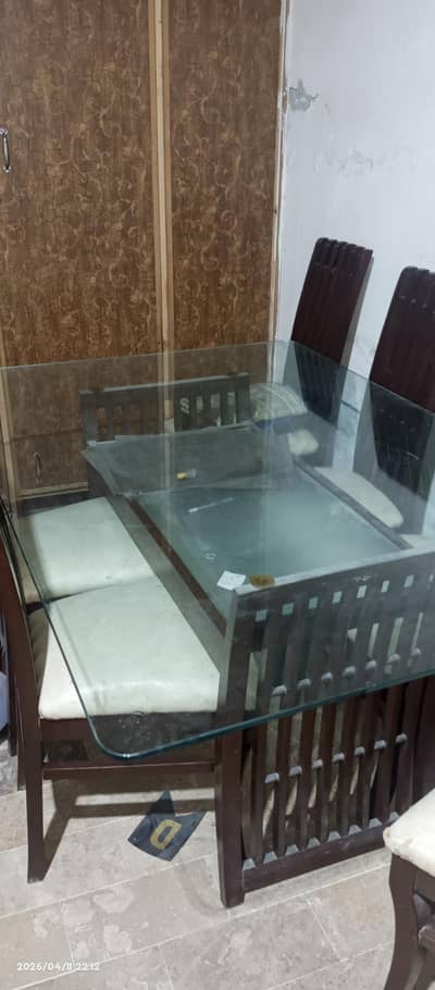 Stylish Dining mirror  Table  with 6 chaires.