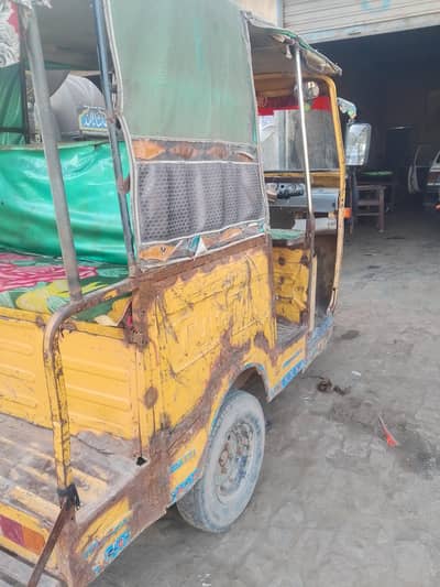 tuk tuk 200cc cng ricksha 03067486980