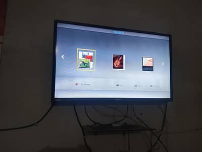 Orient Couger LCD 32 inch