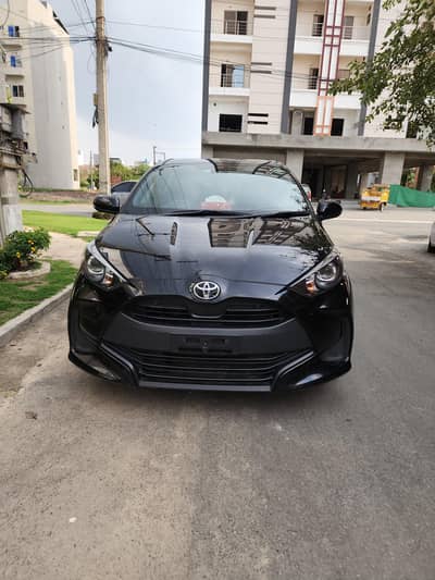 Toyota Yaris X Hatchback 2022/2025