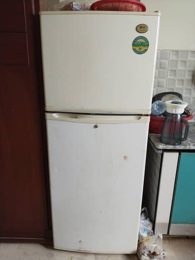 LG Refrigerator - Strong Cooling Best for Full-Time Electricity Areas