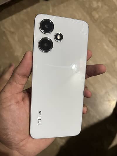 Infinix hot 30 play All ok set hay 4/64 gb with box with charger