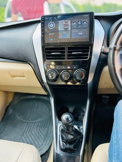 Toyota Yaris Gli 1.3 manual almost total genuine