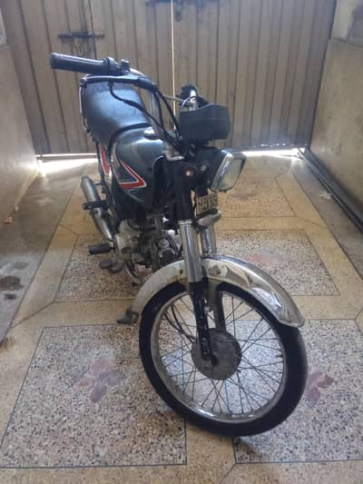 HONDA 70 BLACK