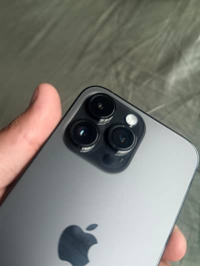 14 Pro Max, Space Black