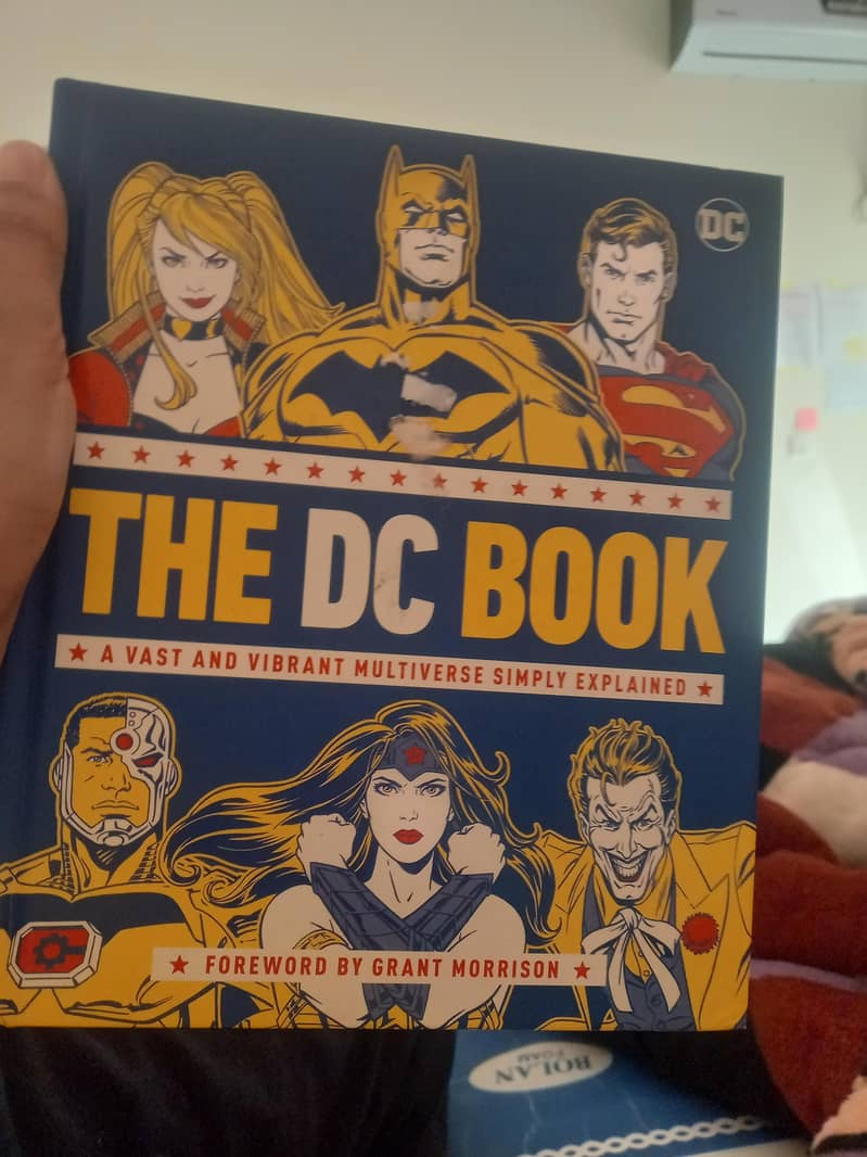 DC COMIC BOOK 0