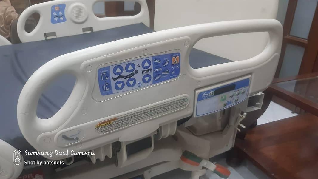 FULLY ELECTRIC BED 6